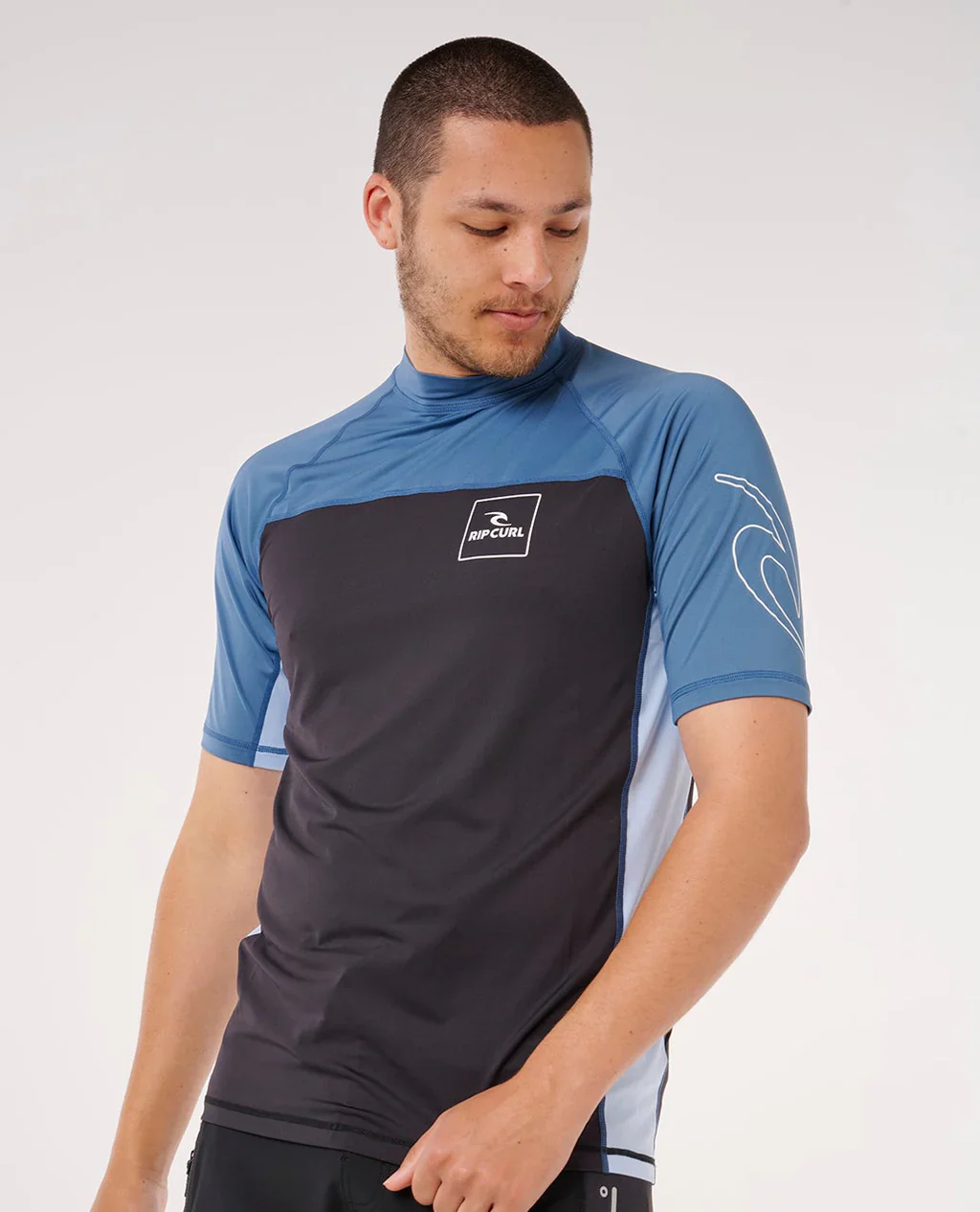 Drive UPF50 Short Sleeve Rash Vest - Image 2