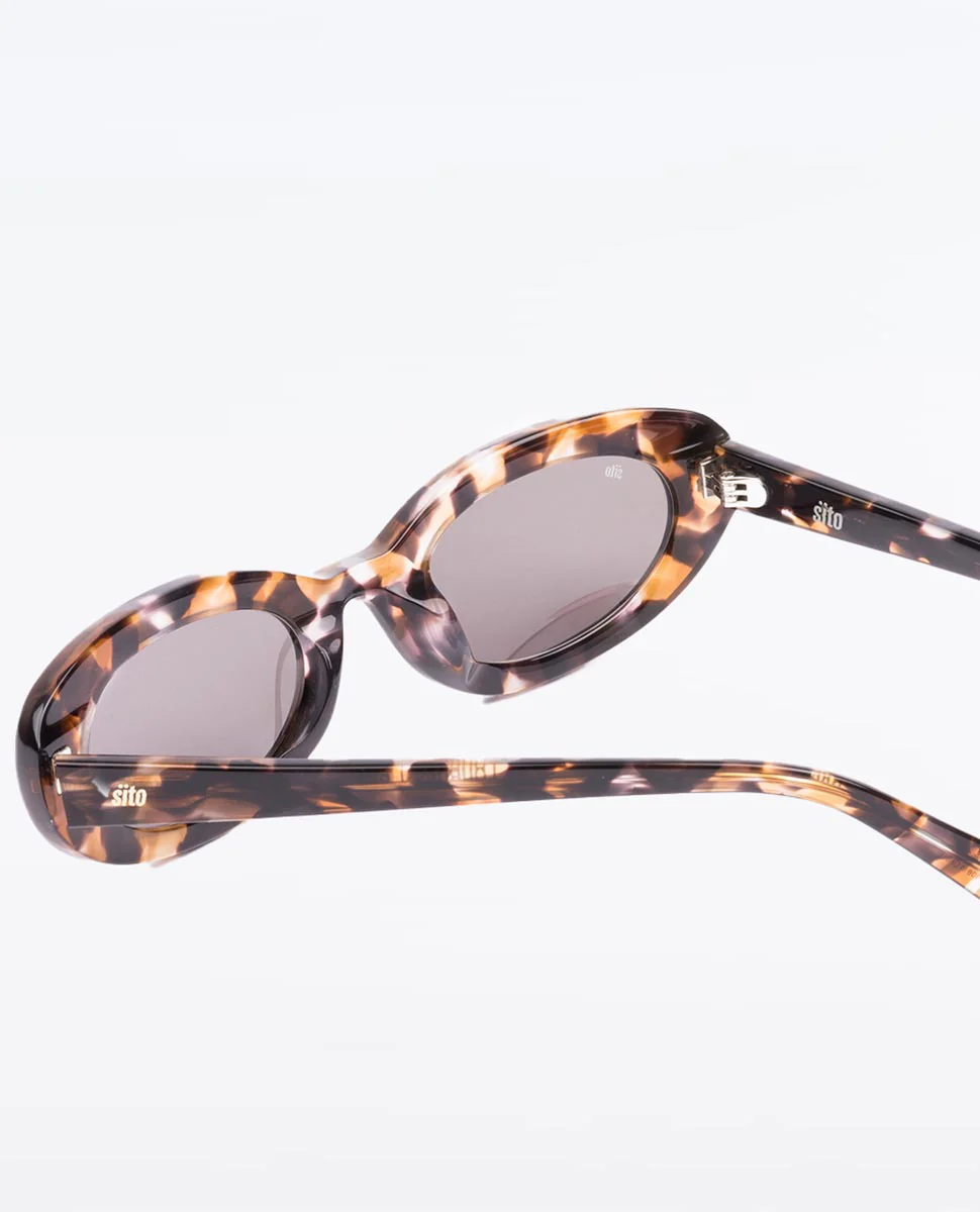 Lourdes Sunglasses - Image 5