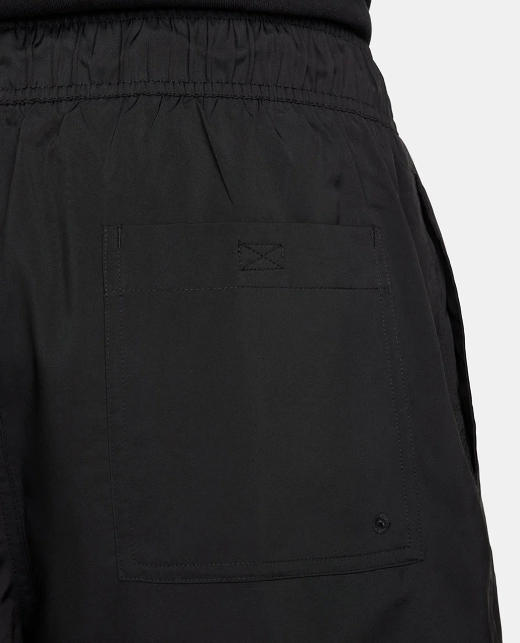 Nike Club Men's Woven Flow Shorts - Image 4