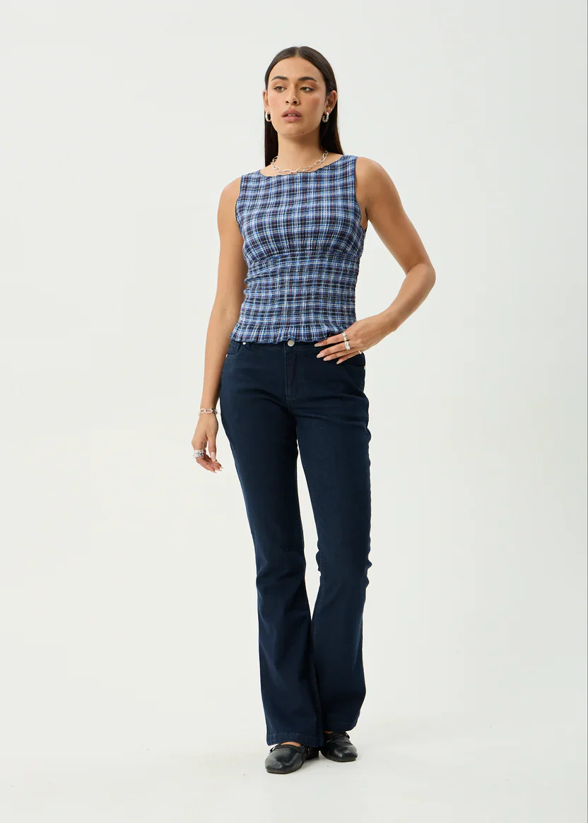 Mountains Seersucker Sleeveless Top - Image 5