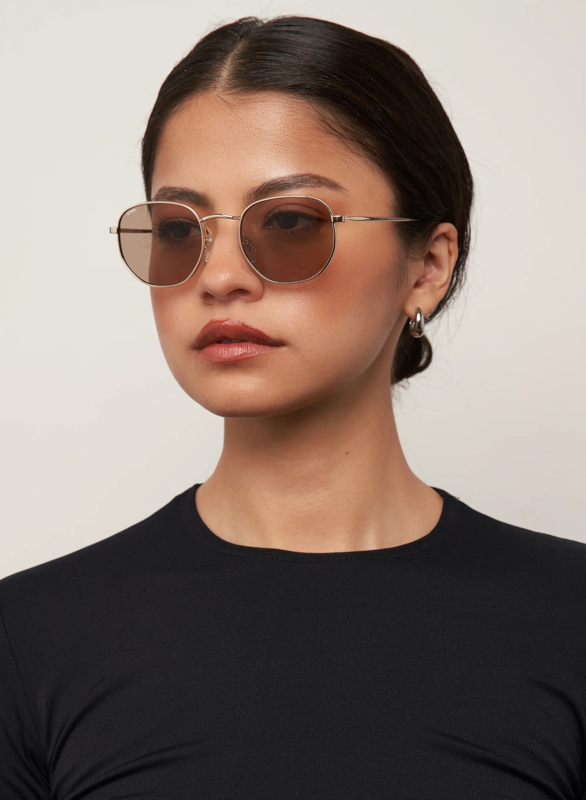 Otra Bowie Sunglasses - Image 2