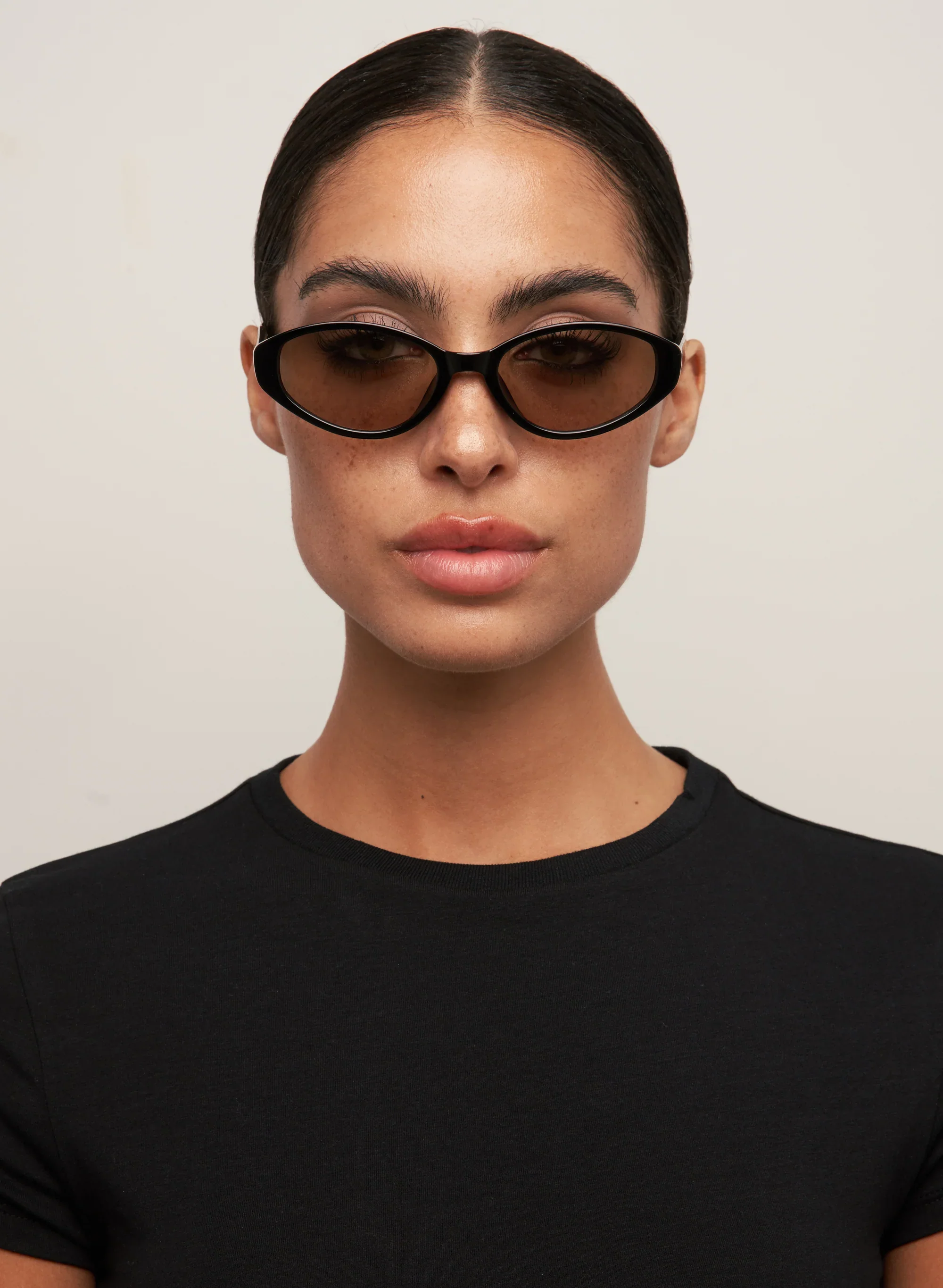 Otra Ivy Sunglasses - Image 4