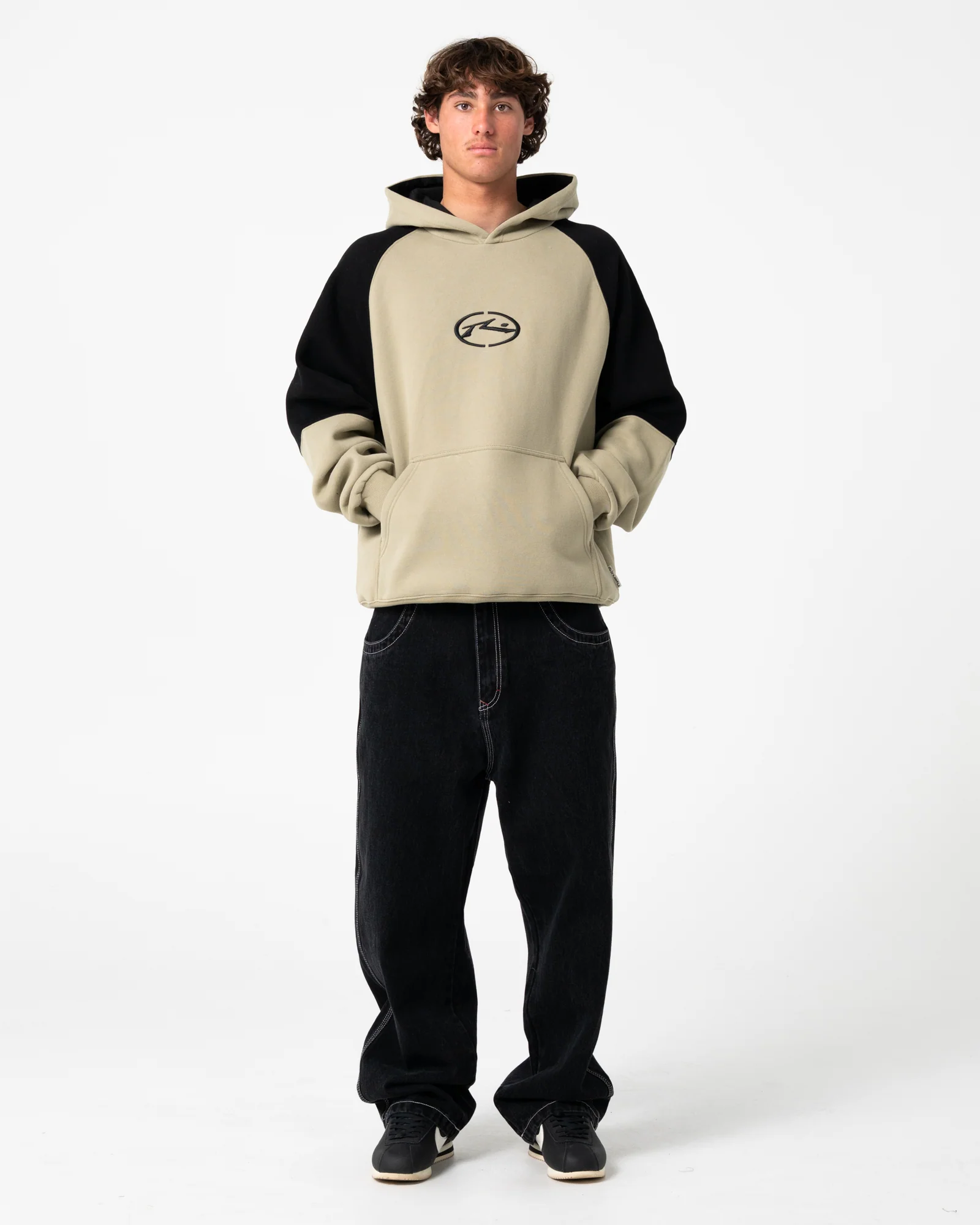 Shesh Besh Hood Fleece - Image 6