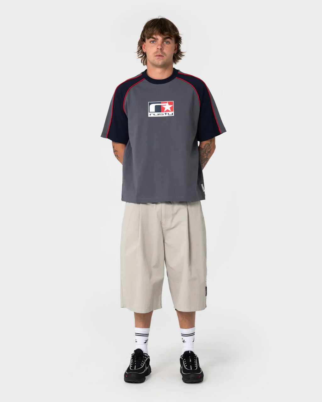 Tekka Graphic Cropped Tee - Image 3