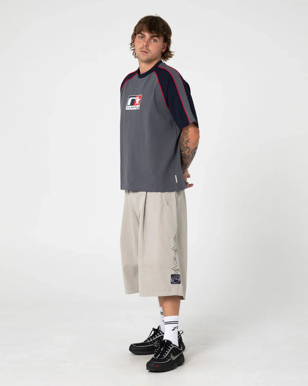Tekka Graphic Cropped Tee - Image 5