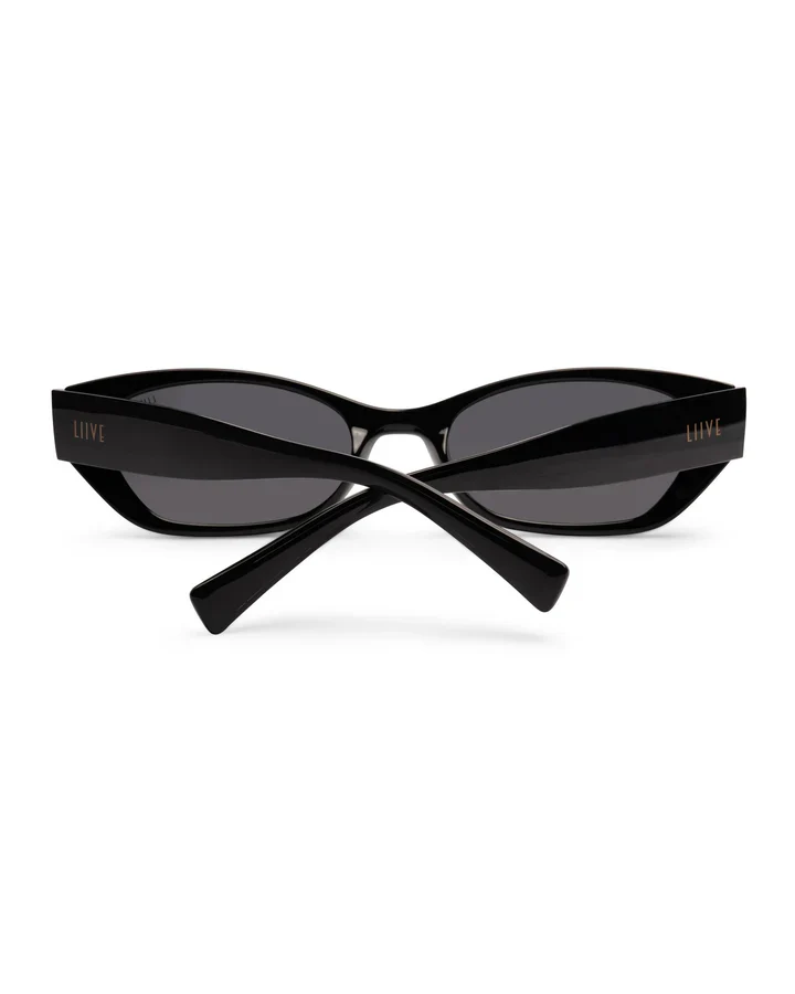 Tobes Polarised Sunglasses - Image 5