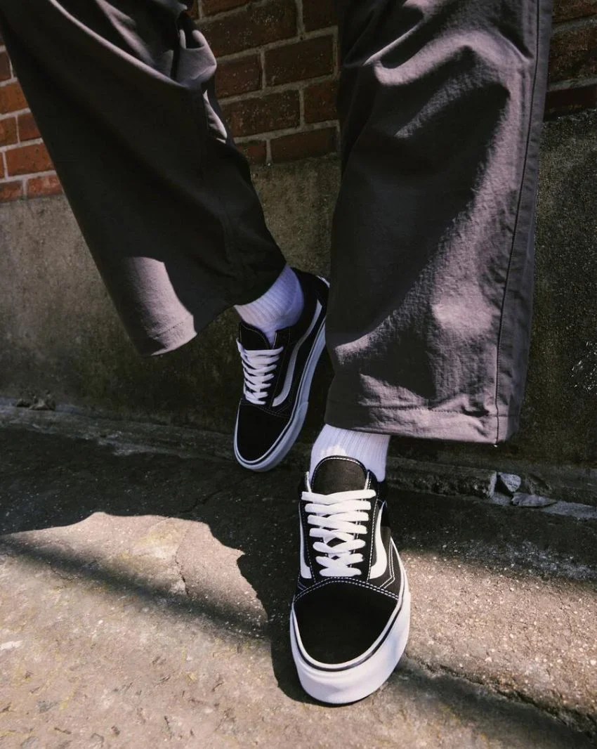 Vans Old Skool Sneaker - Image 6